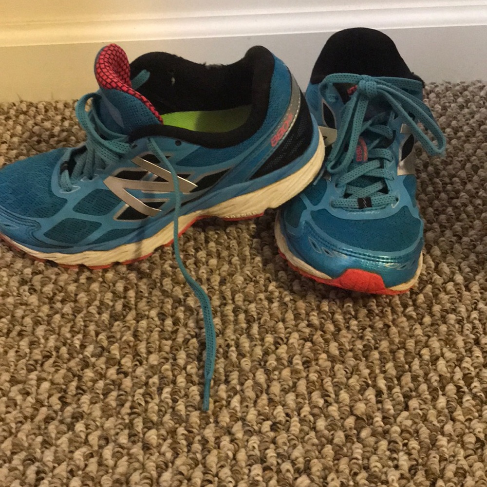New balance running shoe size 6
